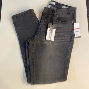 NWT Sofia Vergara Black jeans.